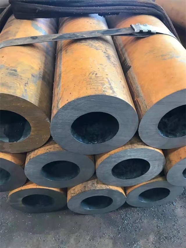 平凉20号厚壁无缝钢管