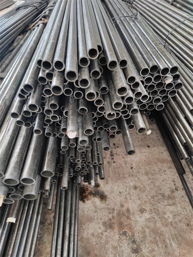 平凉16mn精密无缝钢管